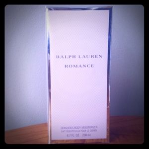 Ralph Lauren Romance Body Moisturizer